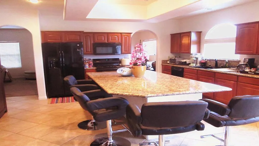 Holiday home The Paradise Estate And Bungalow Hotel Las Vegas